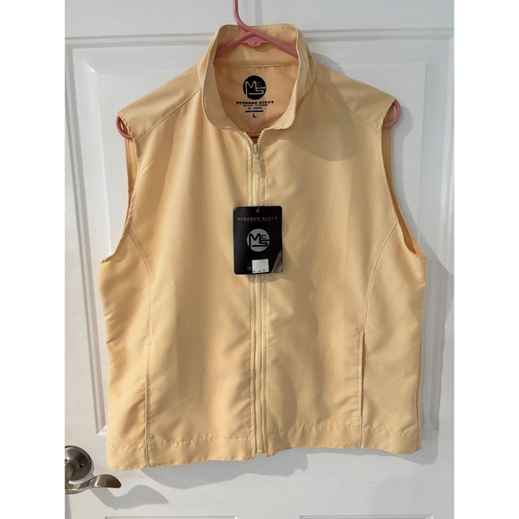 McAdams Scott Other - McAdams Scott Mens Golf Vest Large Yellow Full Zip Mock Neck Lightweight NWT